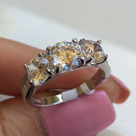 ❌ SOLD ❌18k white gold wedding 3 stone diamond ring 3 CT - Picture 7 of 16